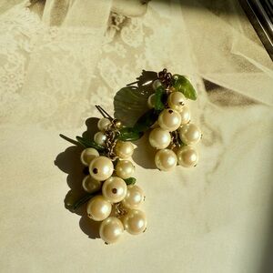 Amalfi Coast 🍋 Elegant Pearl and Green Leaf Statement Earrings MADE IN ITALY